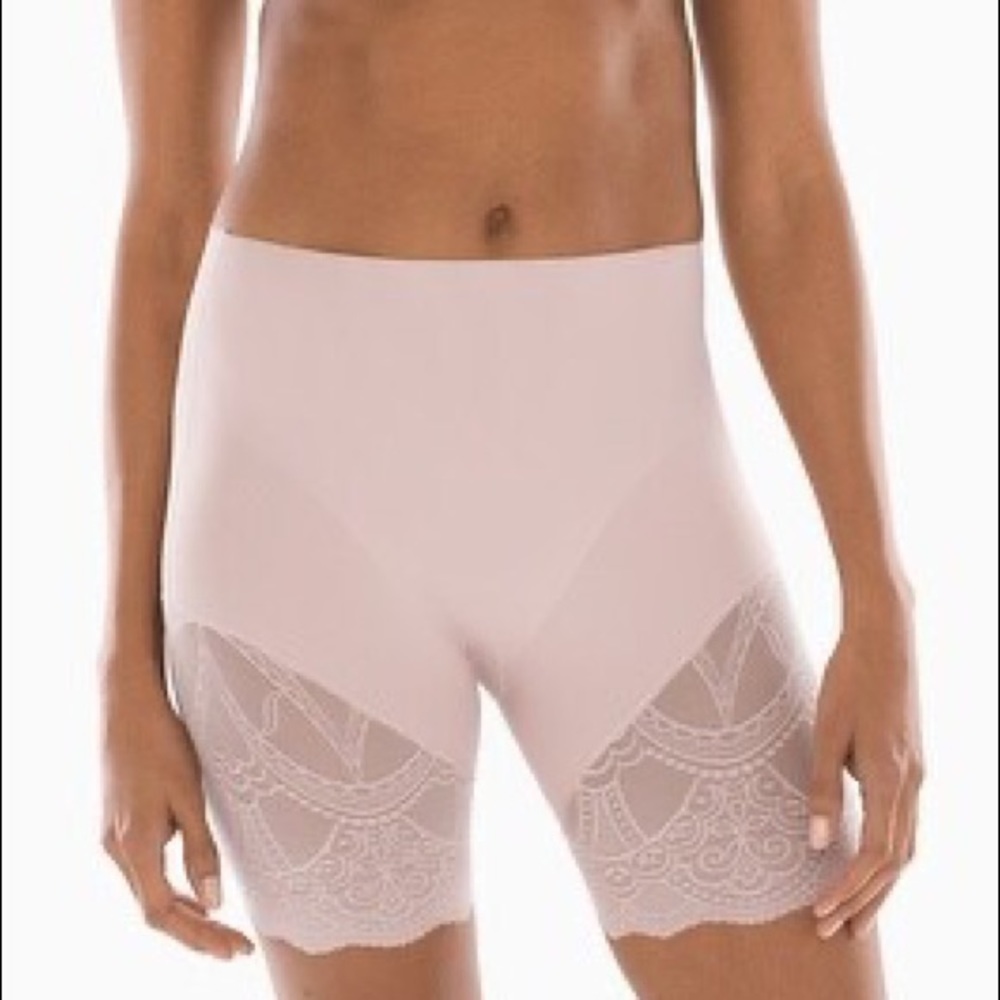 Soma Medium Shaping Shorts With Lace